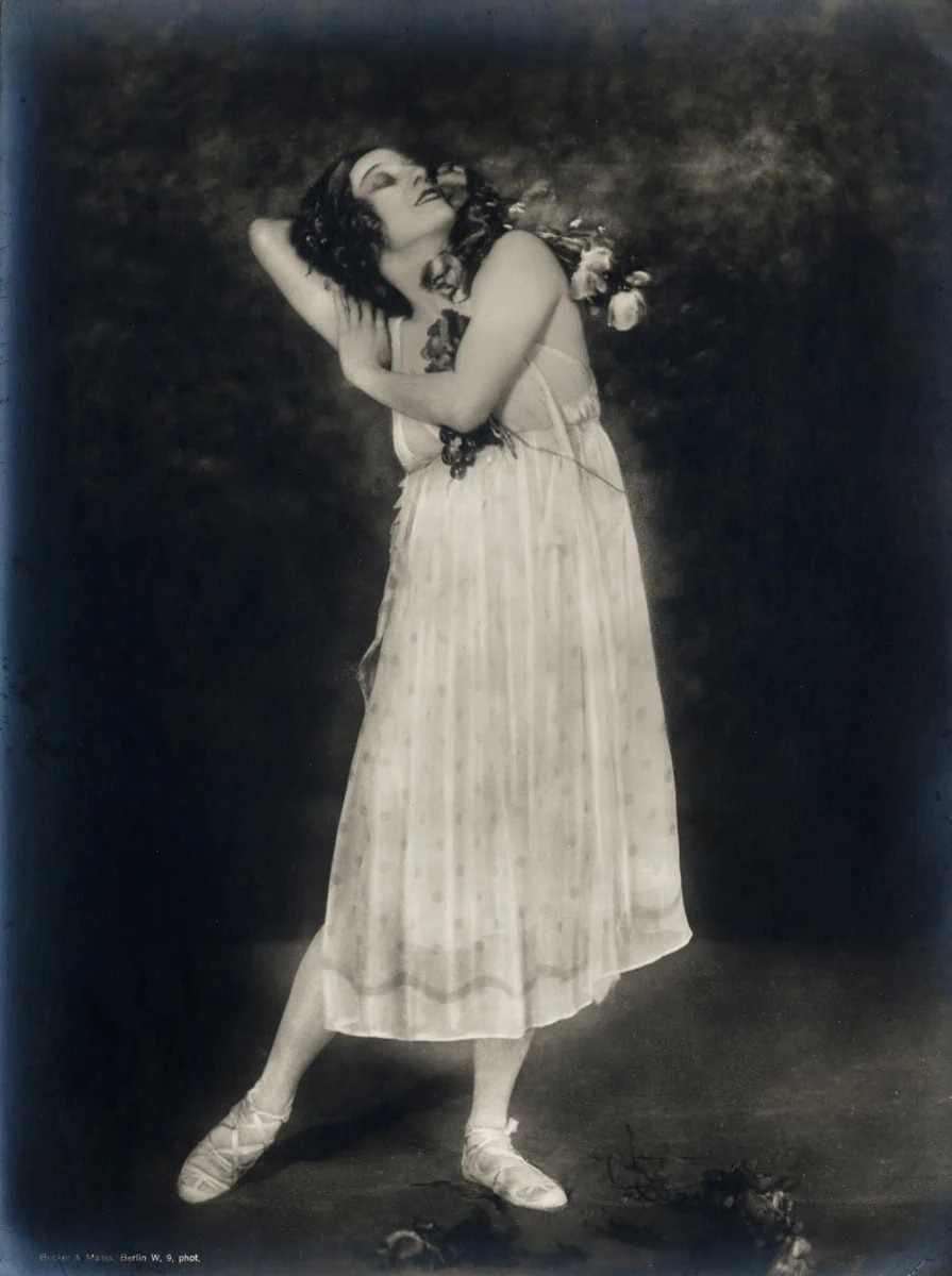 anna pavlova style icon