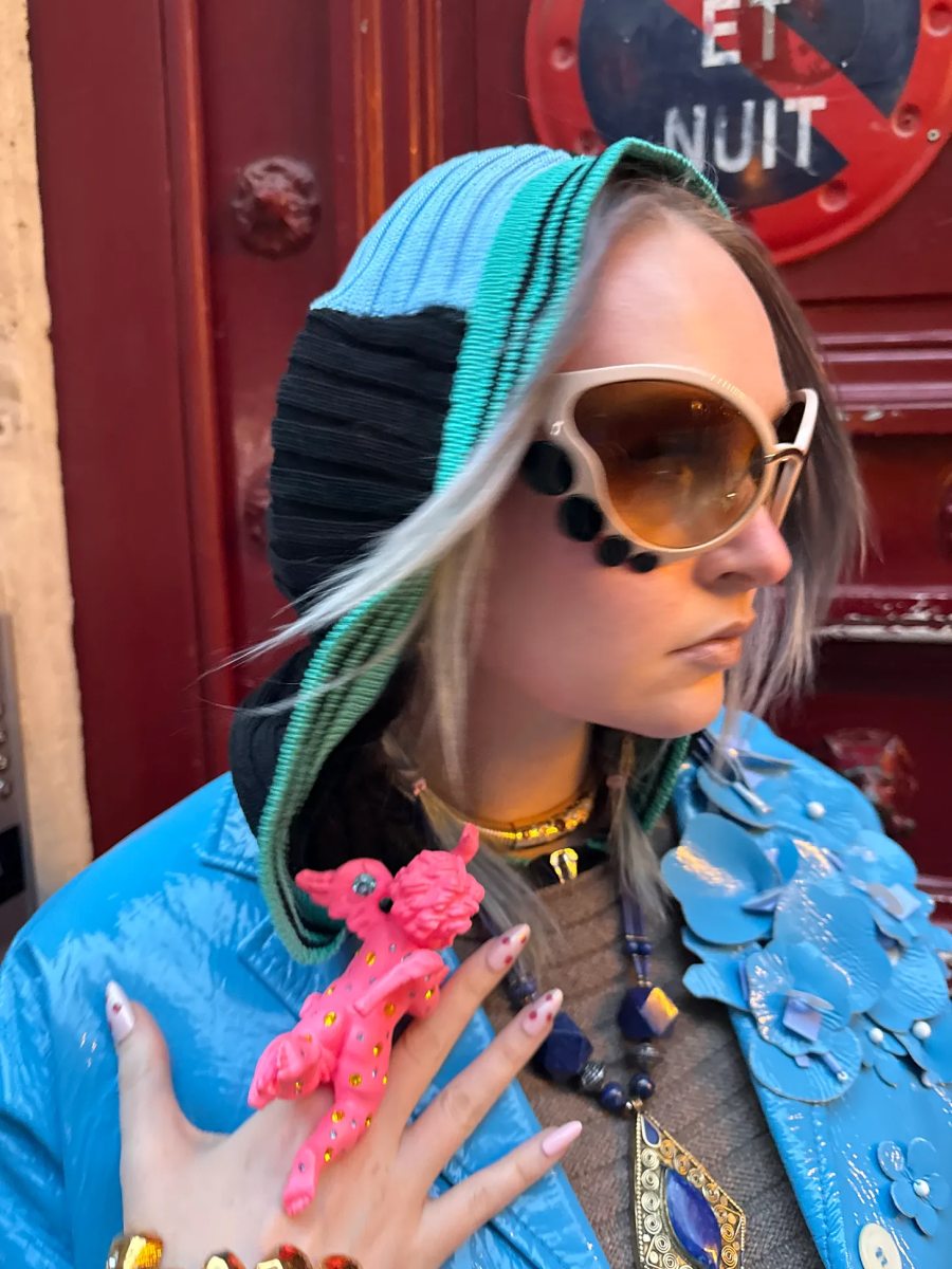 main character sunglasses