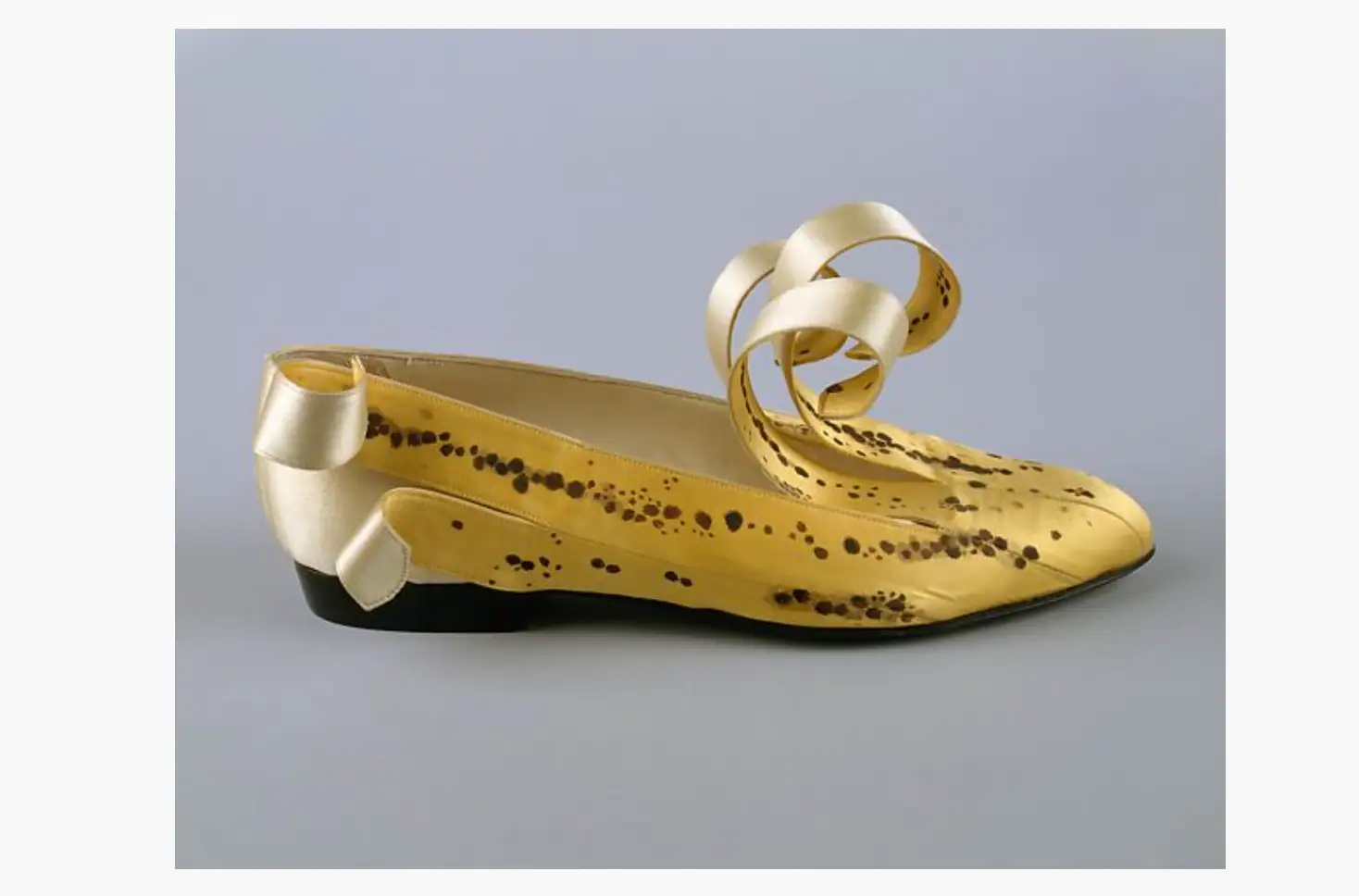 isabel canovas banana shoes