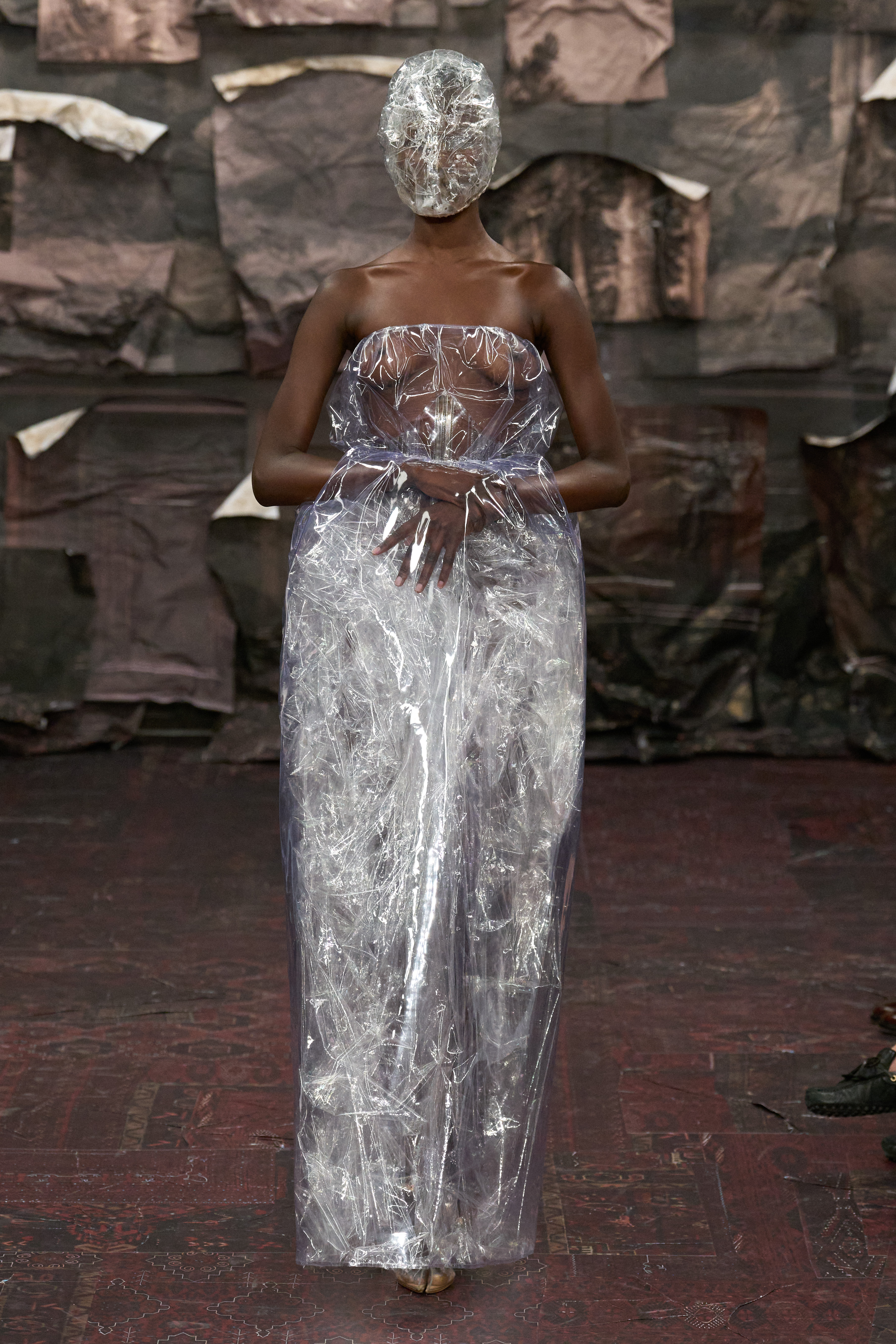 Glenn Martens Debuts Maison Margiela Couture Fall 2025 | Sudden Chic