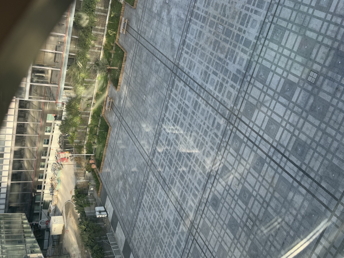 paris fashion week fall 2026 highlights day 1