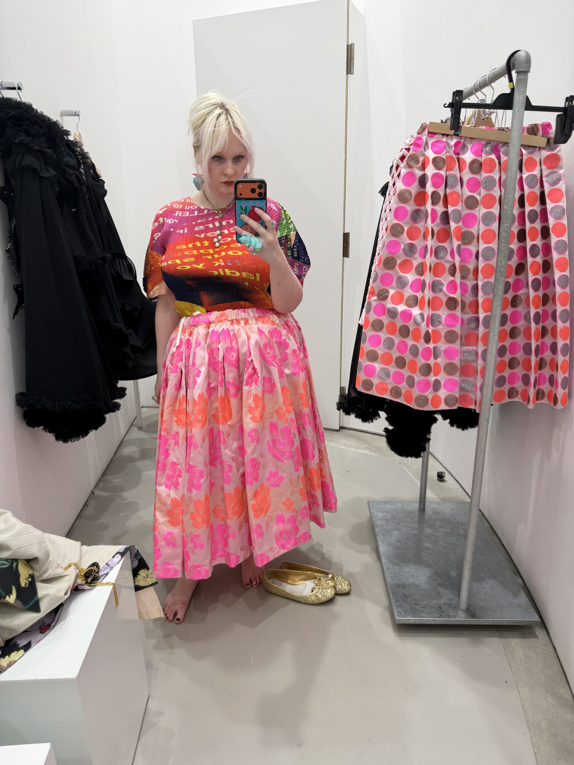 big skirt